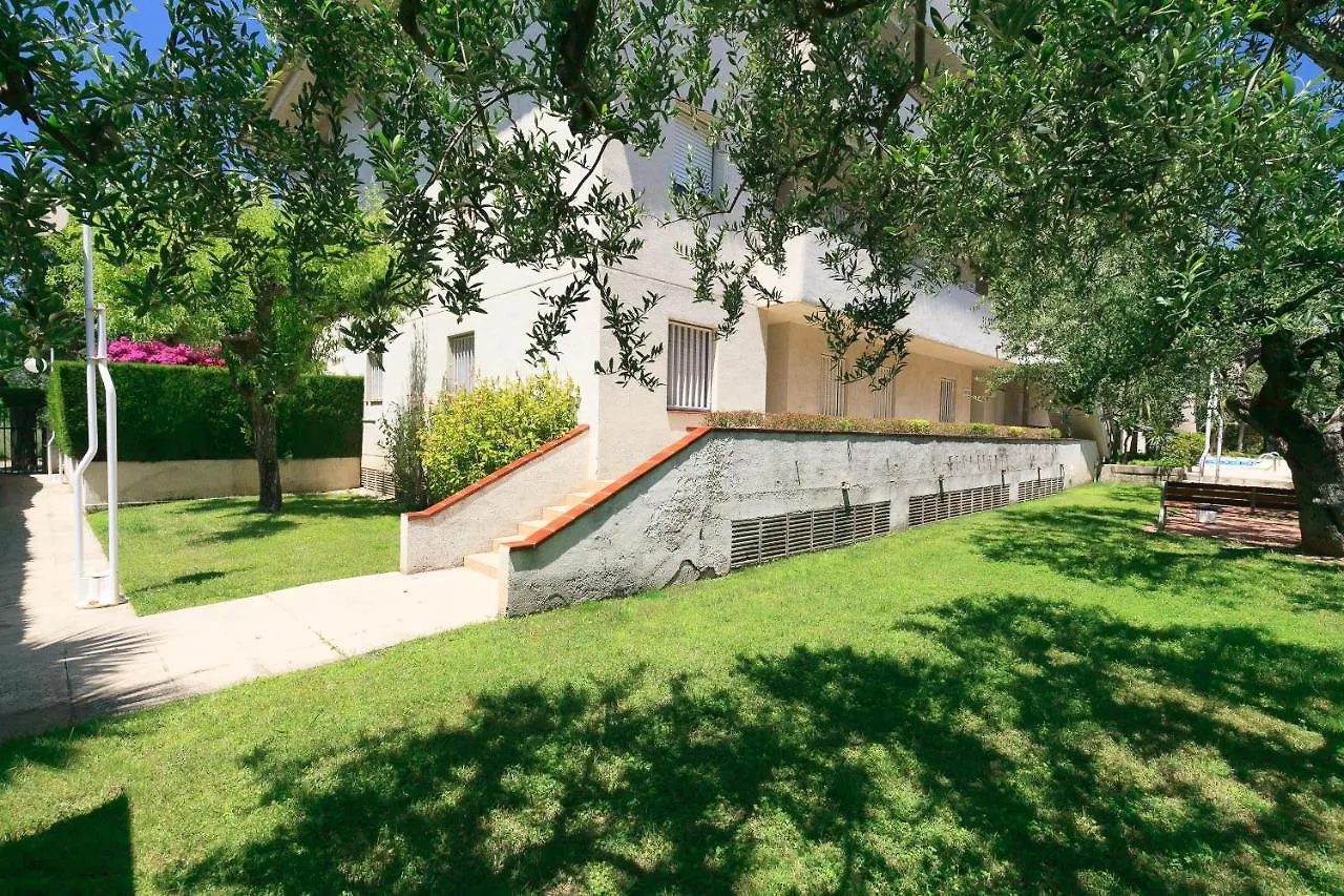 Uhc Mar I Cel Family Complex Apartment Cambrils 0*,  Spain